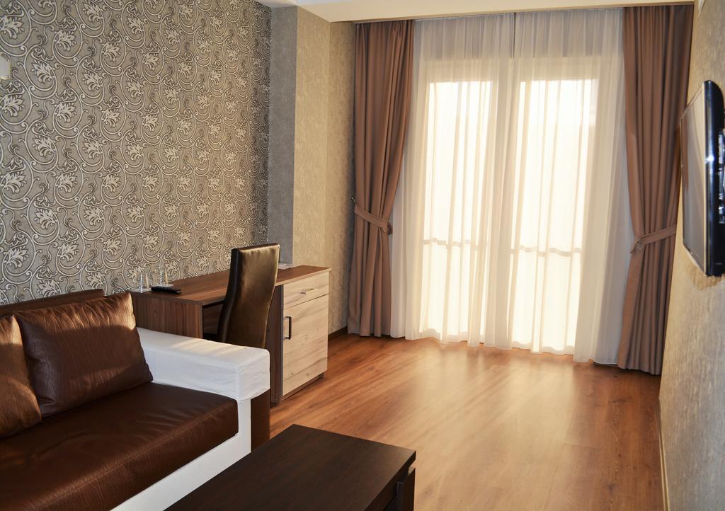 Hotel Gureli Tbilisi Zimmer foto